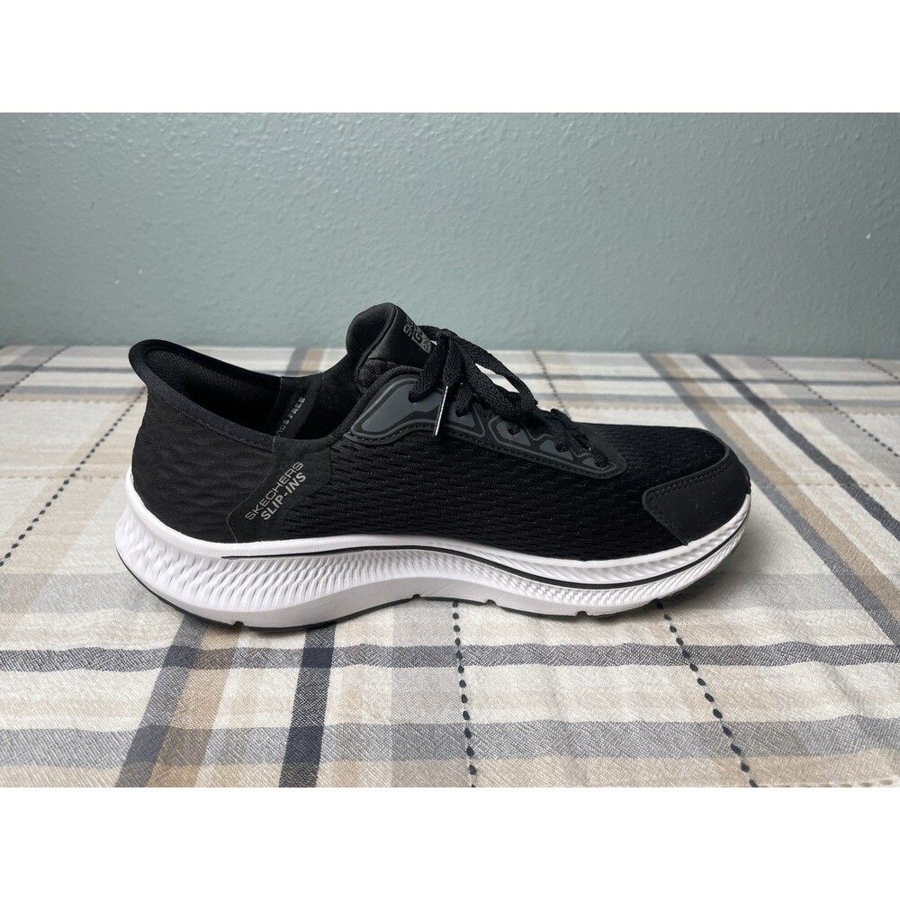 MINTY! Skechers Women's Slip-Ins Go Run Consistent 2.0 Shoe Black/White Size 7.5 - Picture 6 of 9